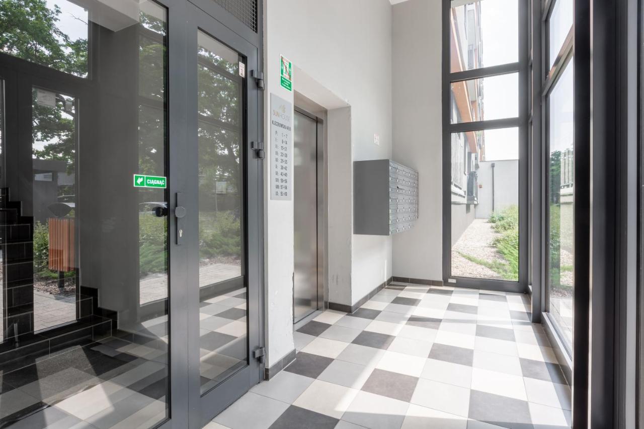 Sun House Apartment + Free Parking Wroclaw Exterior photo